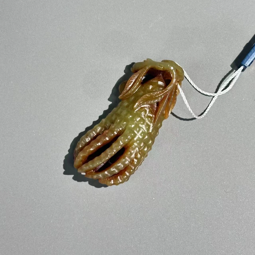 清代和田玉黄玉佛手挂件lm