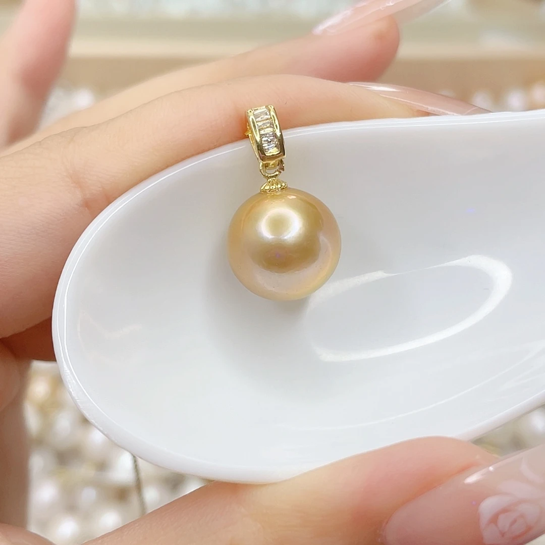 淡水珍珠未镶嵌吊坠(赠链)