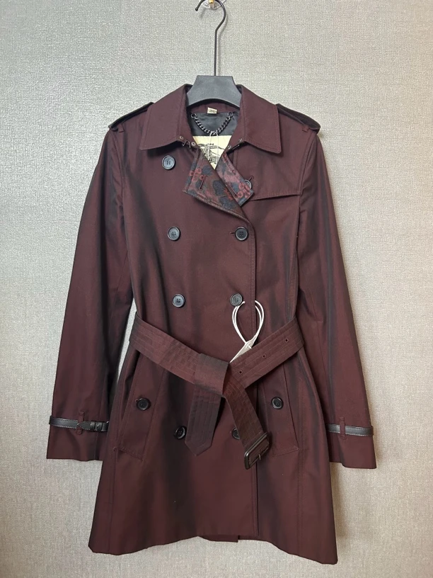 95新 BURBERRY/博柏利 Burberry紫红色风衣外套95新