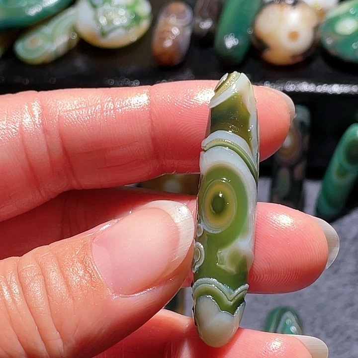玛瑙珠宝奇石未镶嵌珍*秀