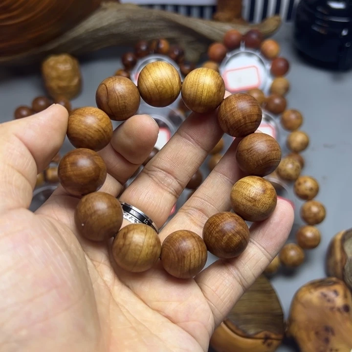 木质类太行崖柏手工制作