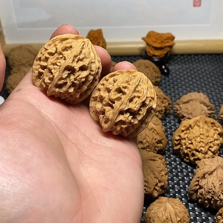 40全品苹果圆文玩把件063