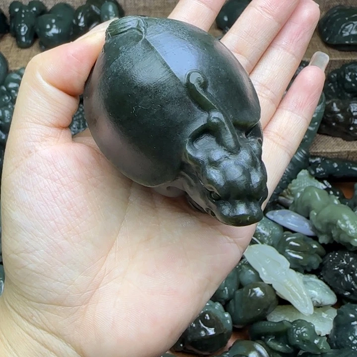 和田玉（糖玉）未镶嵌颈饰