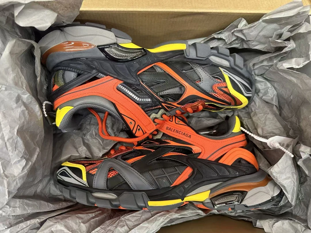 99新 Balenciaga/巴黎世家 40码 Track2.0 黑橙 99新 00087