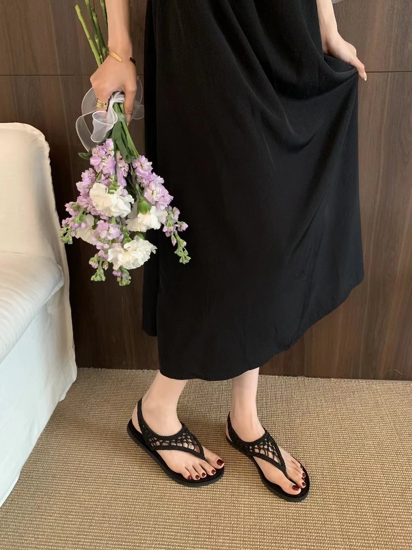 3258-1小众夏新款夹脚针织平底一脚蹬凉拖鞋露趾黑色镂空凉鞋女