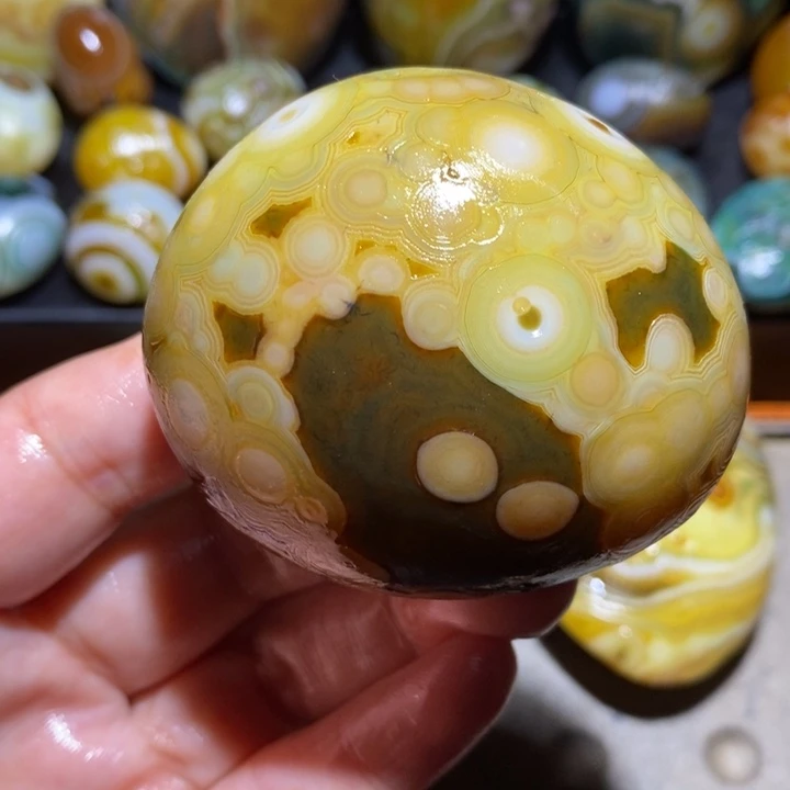 未镶嵌玛瑙/玉髓珠宝半成品127