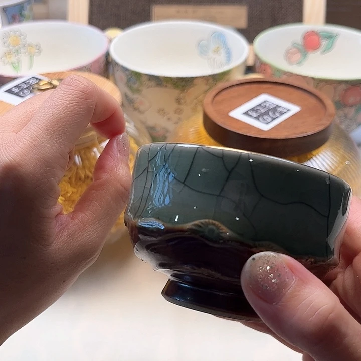 瓷片ba lo mo mo o de