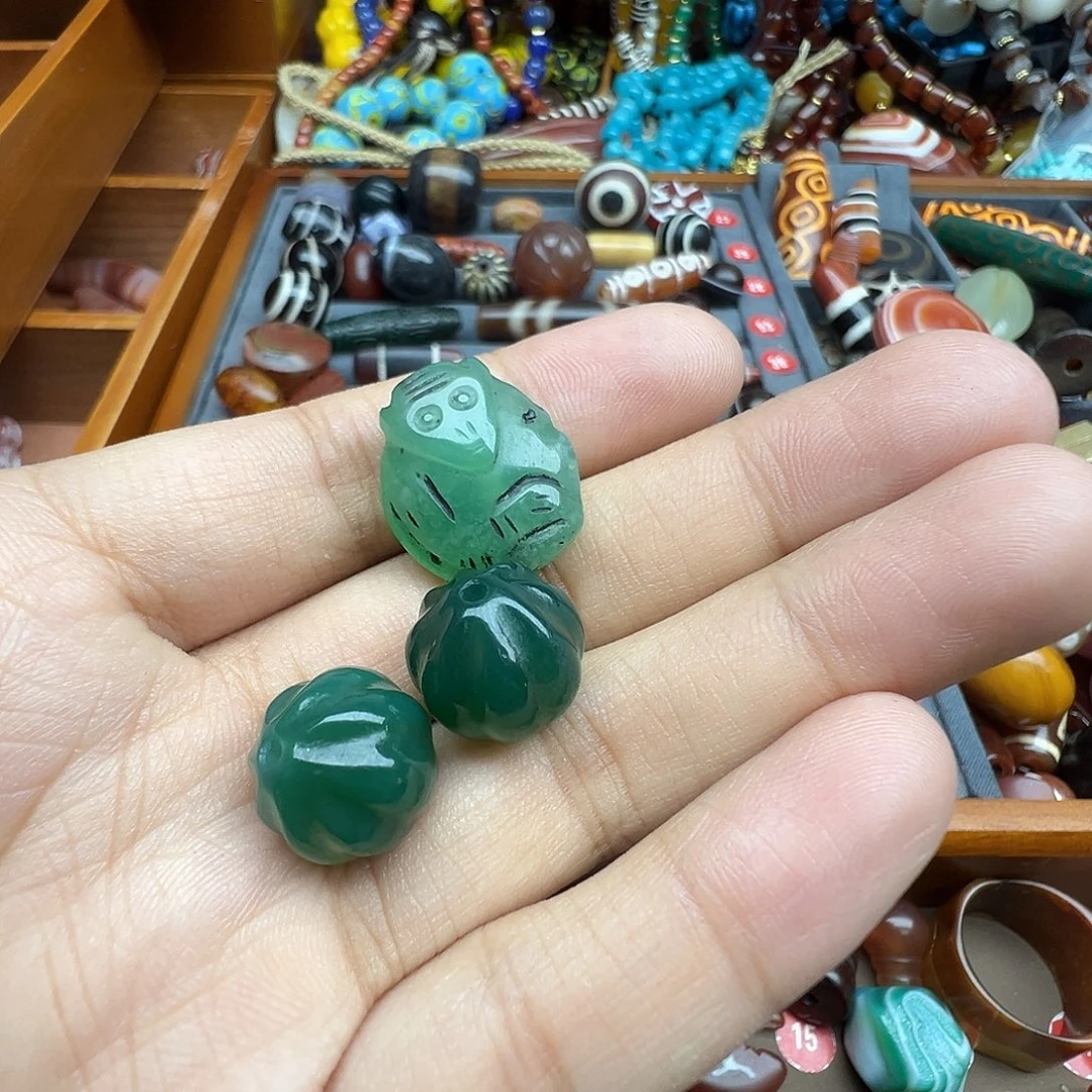 玛瑙/玉髓未镶嵌珠宝半成品