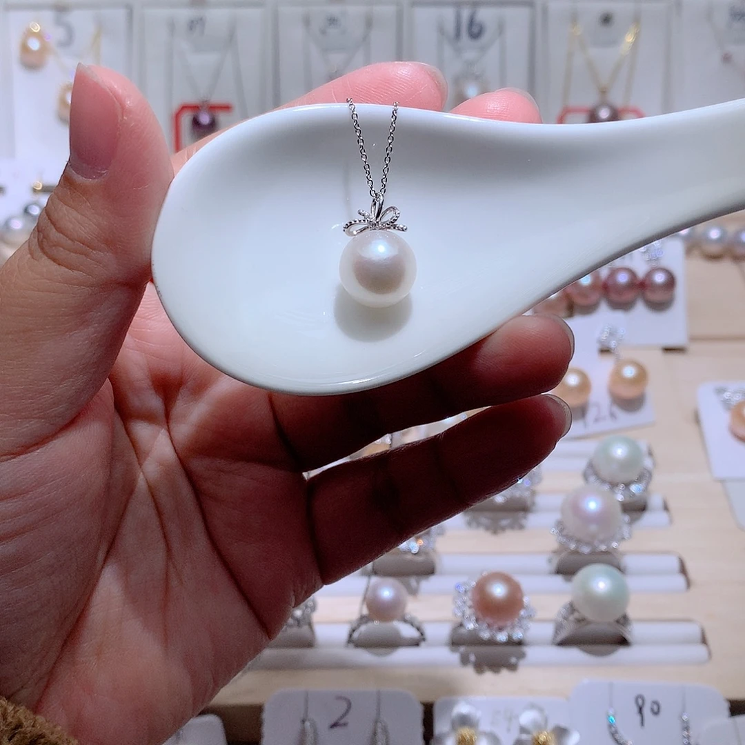 淡水珍珠银S925镶嵌吊坠(赠链)CC11.8mm