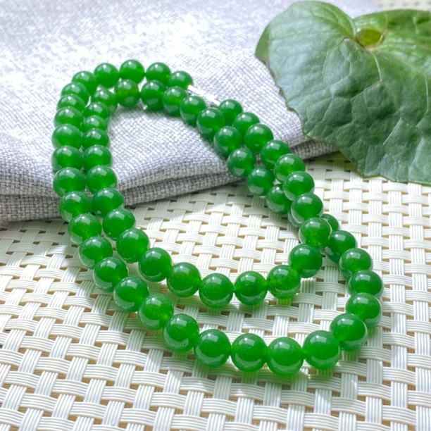 BY-10号清新大气菠菜绿8mm项链多样性发一件