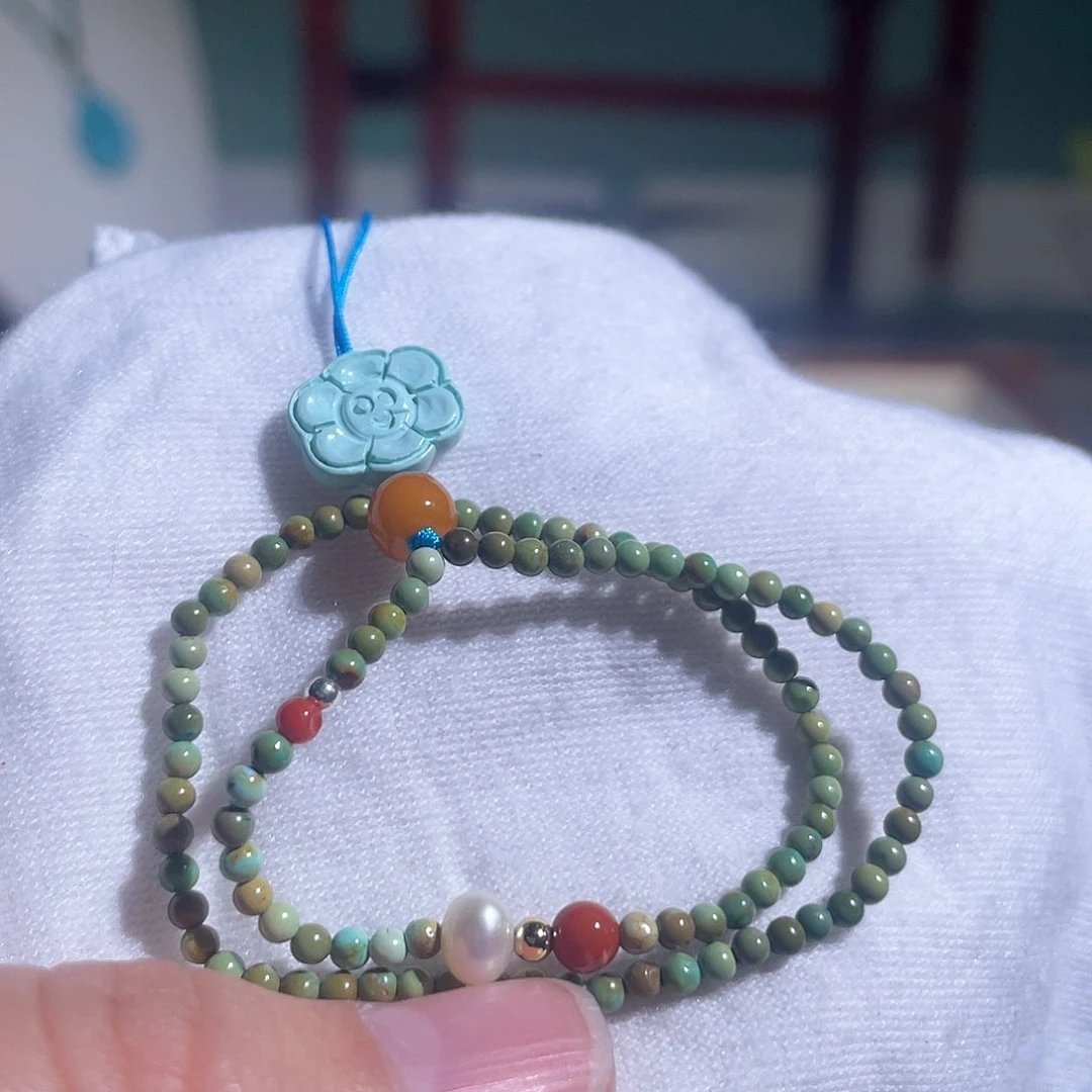 绿松石配饰未镶嵌