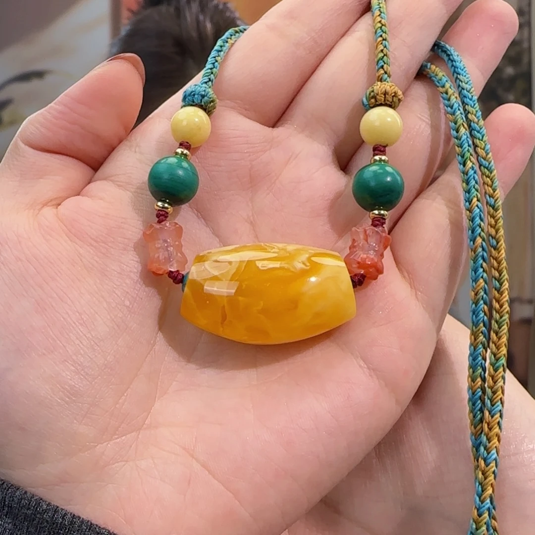 蜜蜡未镶嵌吊坠(赠链)