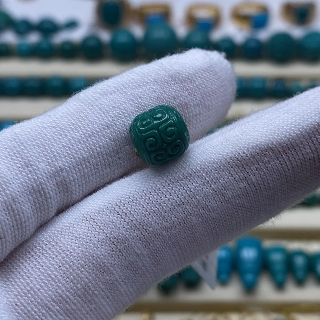 绿松石未镶嵌珠宝奇石8.9mm