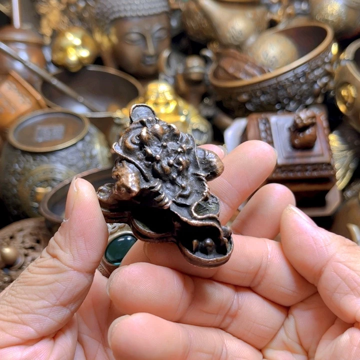 铜器摆件收收藏藏