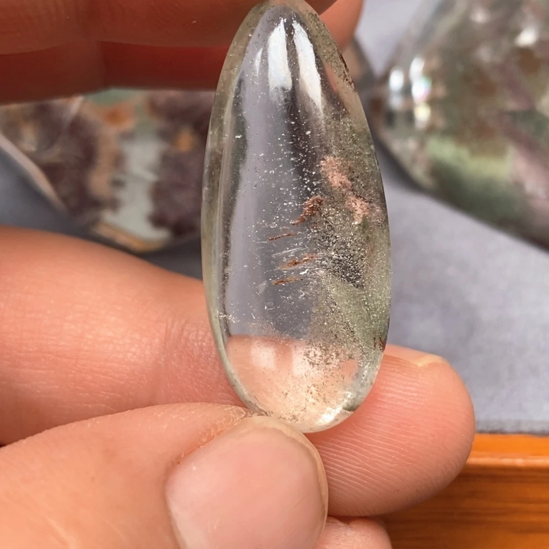 未镶嵌颈饰水晶水晶