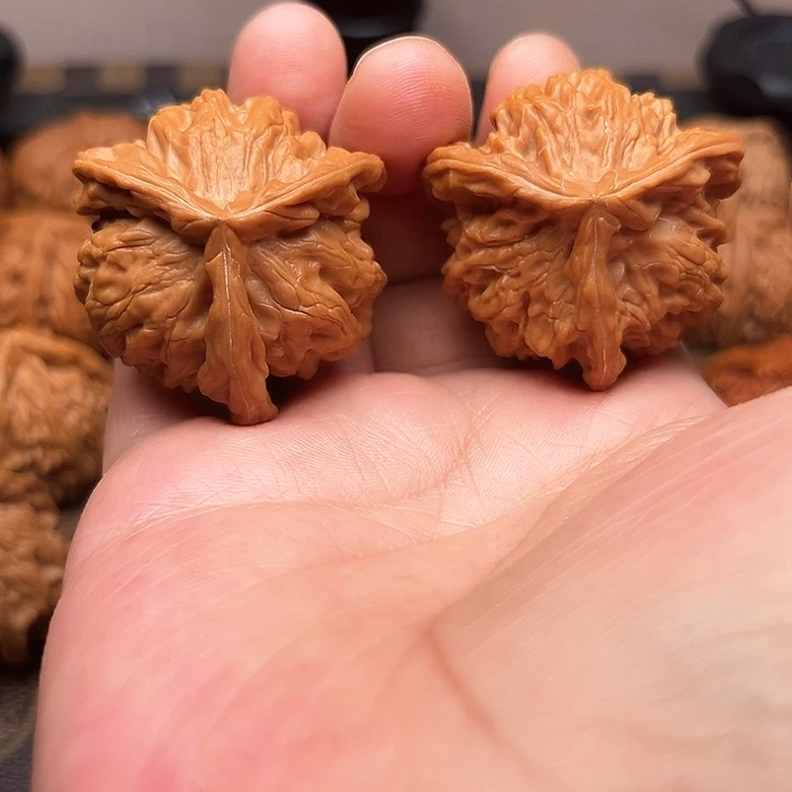 文玩核桃吊坠我想要