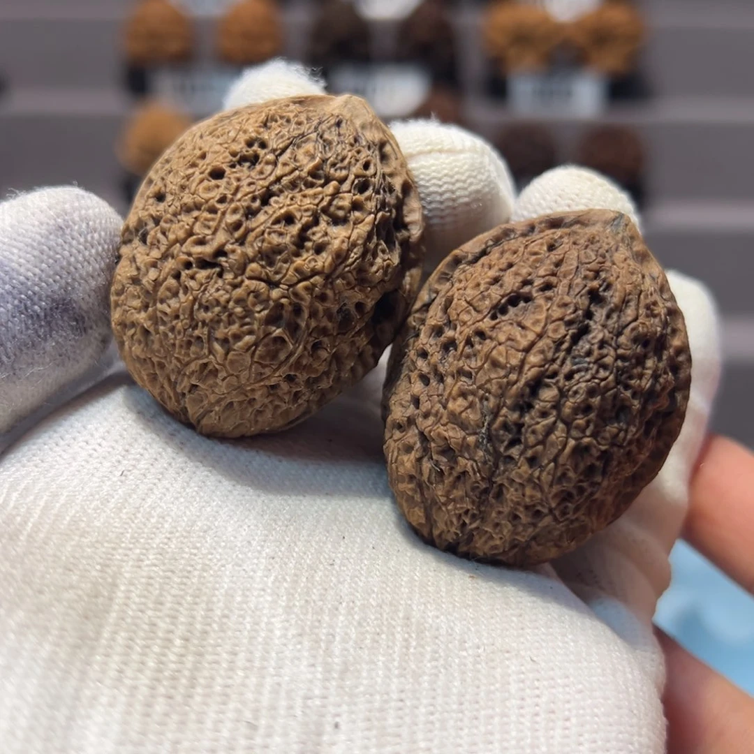 把件文玩核桃30-32