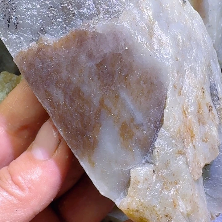 和田玉未镶嵌珠宝半成品