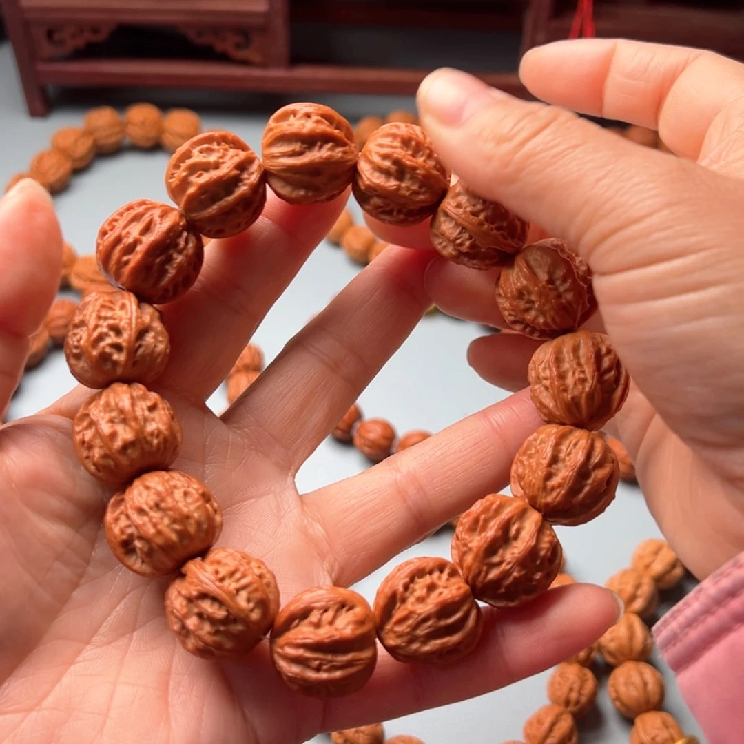 文玩核桃吊坠野生小核桃