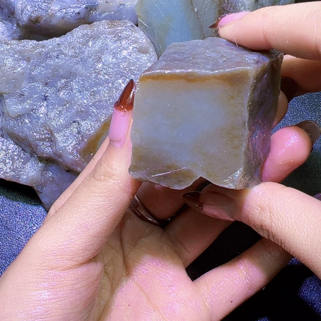 和田玉（糖玉）未镶嵌珠宝半成品