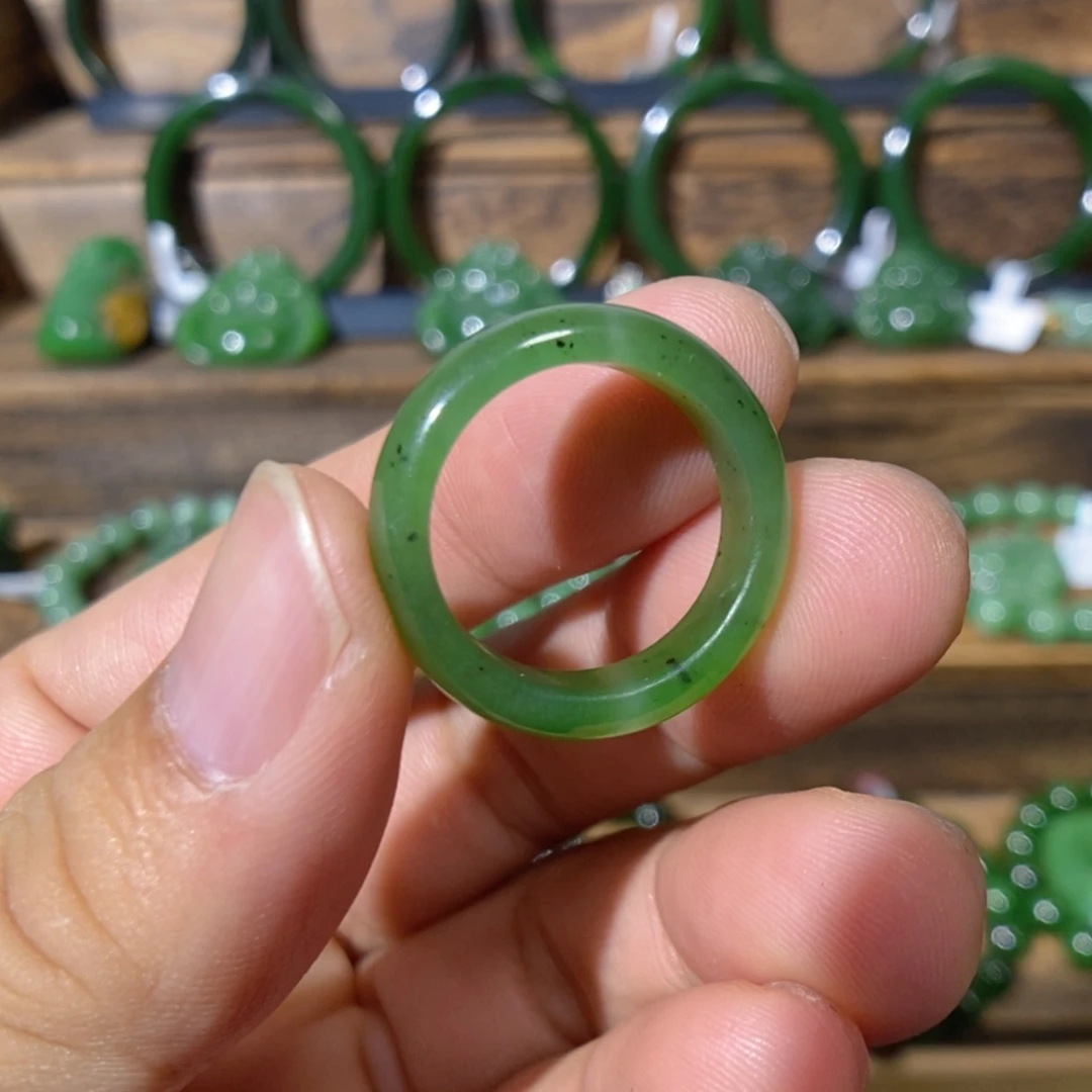 【闪购商品】和田玉未镶嵌吊坠(不含链)乌兰海碧玉戒圈 18