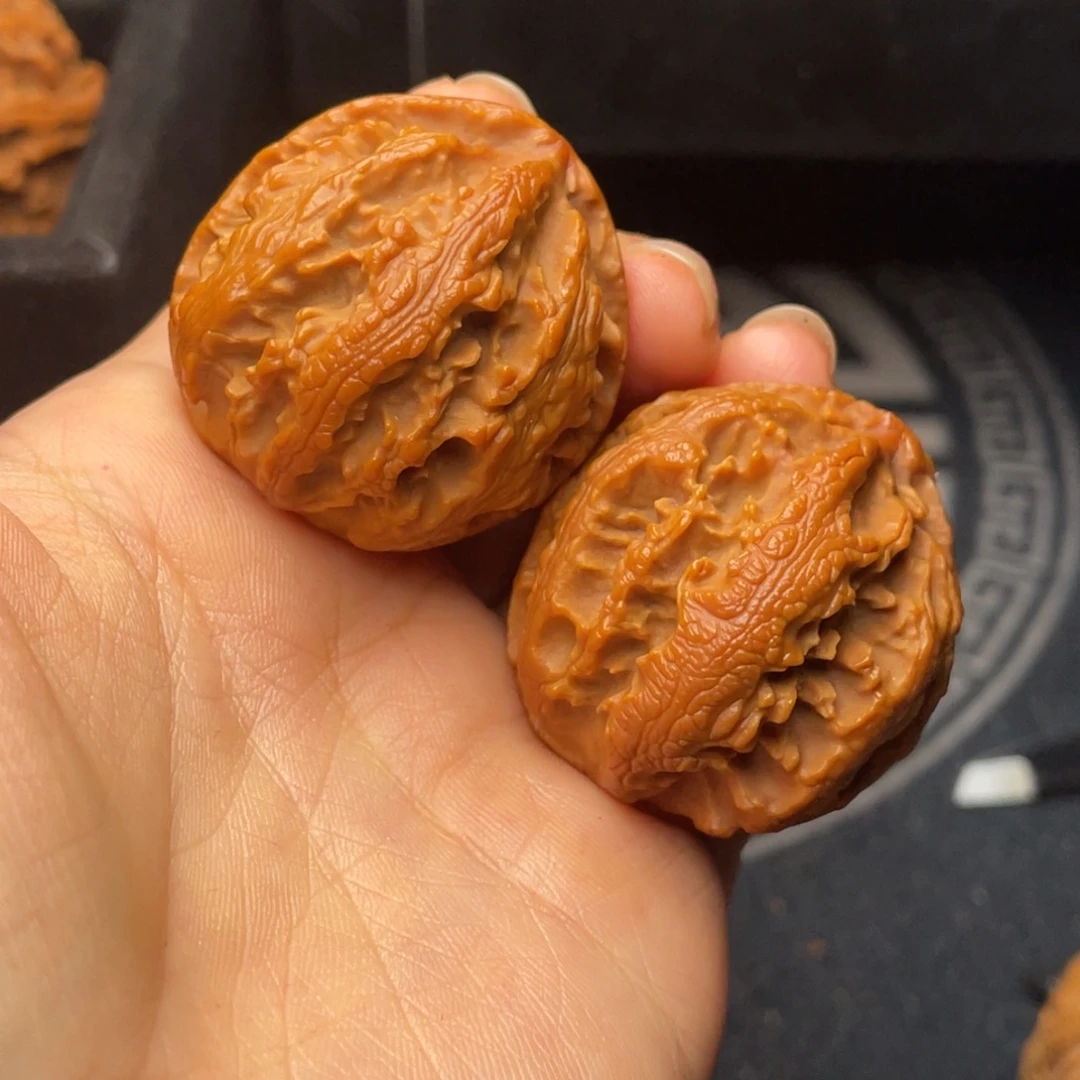 文玩核桃吊坠秦岭核桃69