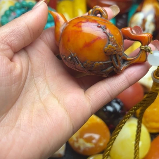 琥珀手串未镶嵌蜜蜡