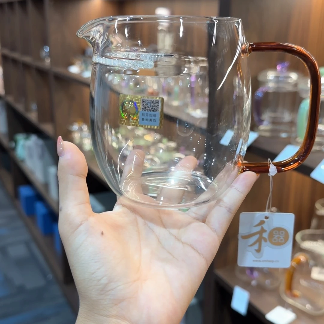禾器澄然月牙琥珀色。。。