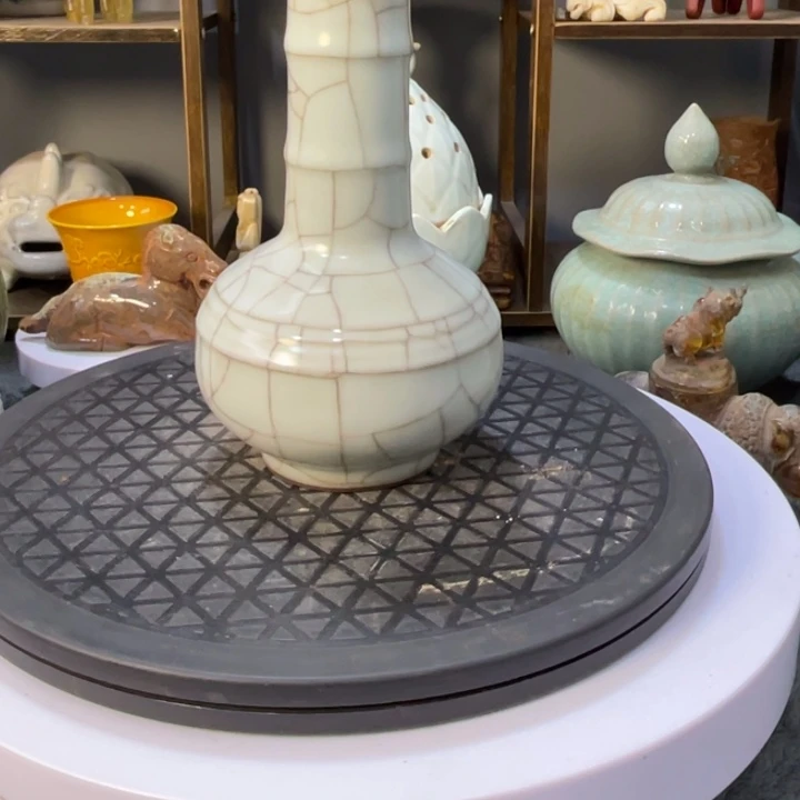 吴***满宋老师推荐陶瓷一件