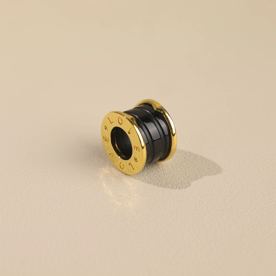 【玉福珠宝】18K金黑玛瑙小蛮腰吊坠-D10128-冰