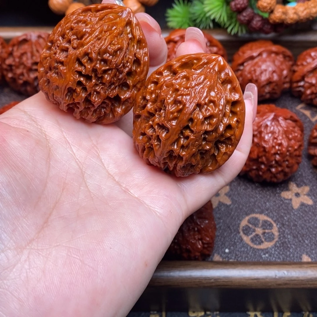 文玩核桃吊坠南疆