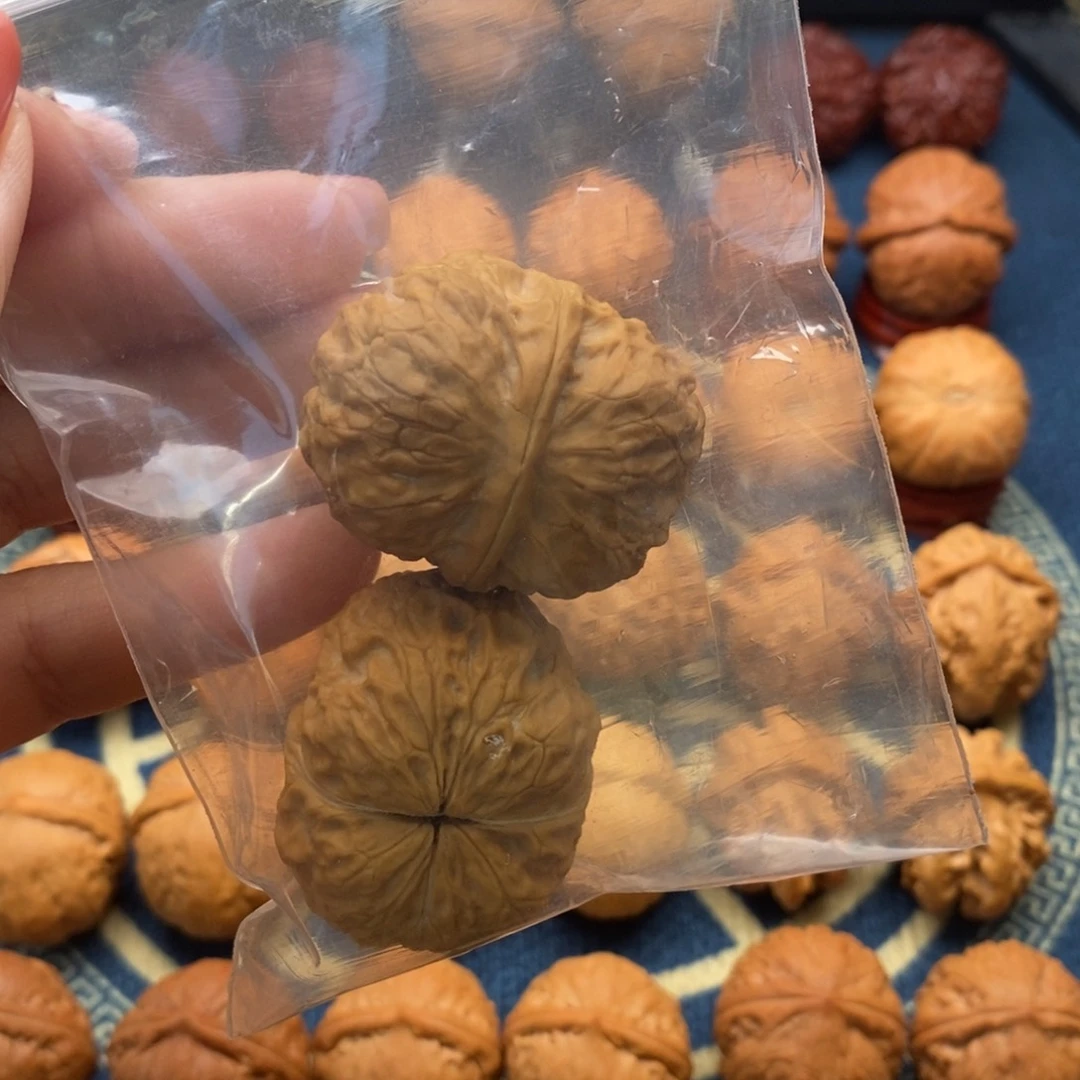 文玩核桃把件我****砖精品小手捻