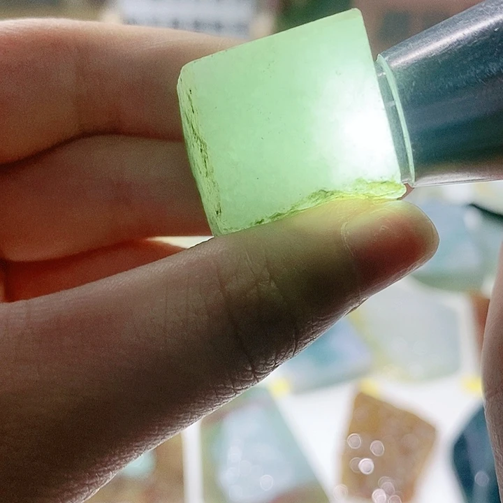 定制翡翠未镶嵌定制