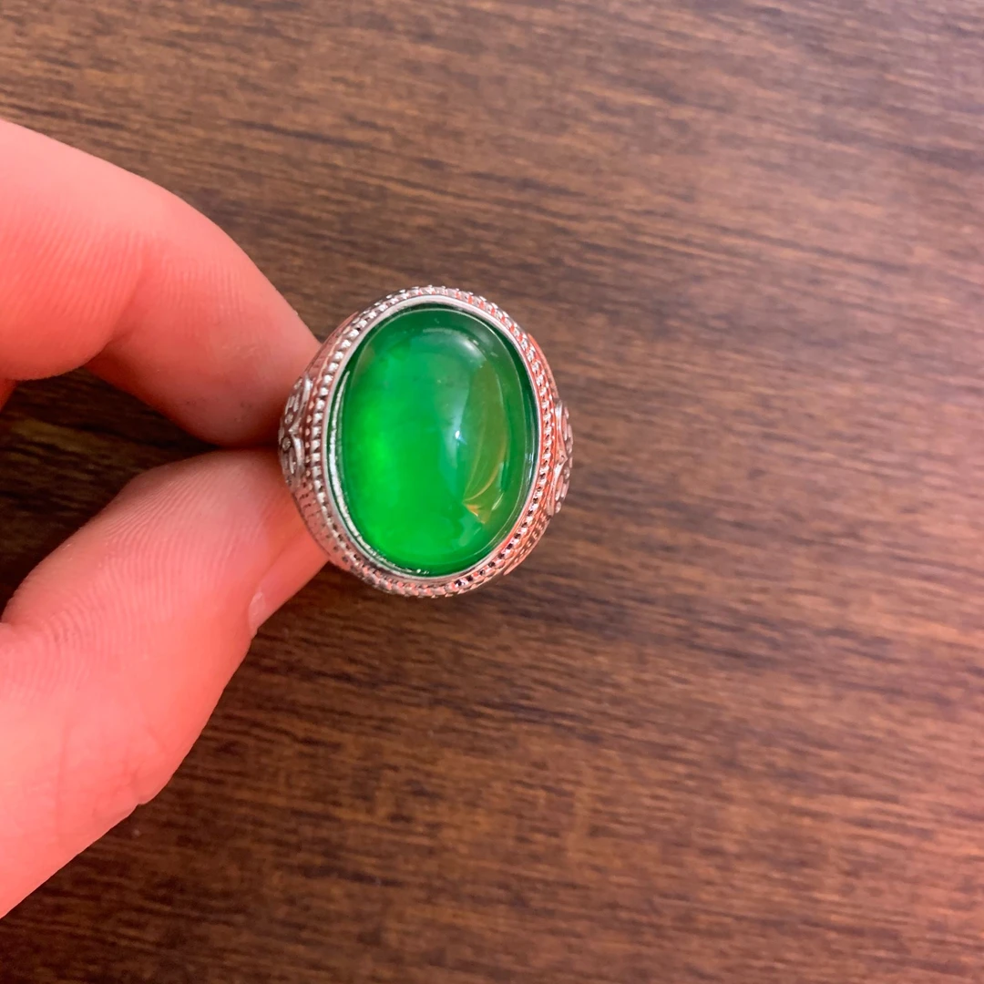 翡翠蛋面戒指(多样发其一）B669