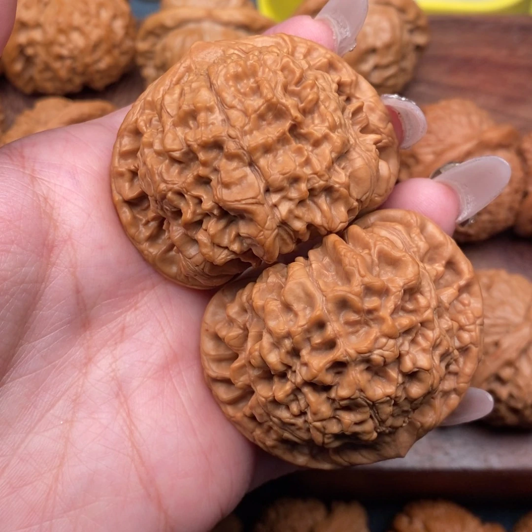 文玩核桃把件全品，红皮官帽49➕