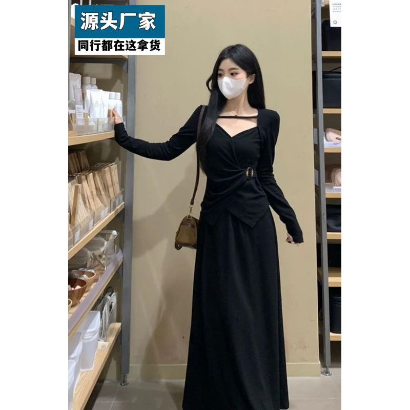 梵乐芬2025早春新款韩版设计感收腰显瘦长裙套装减龄上衣不规则两