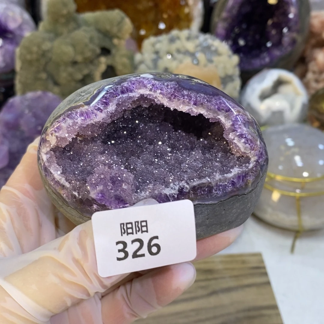未镶嵌大型摆件（非配饰）水晶