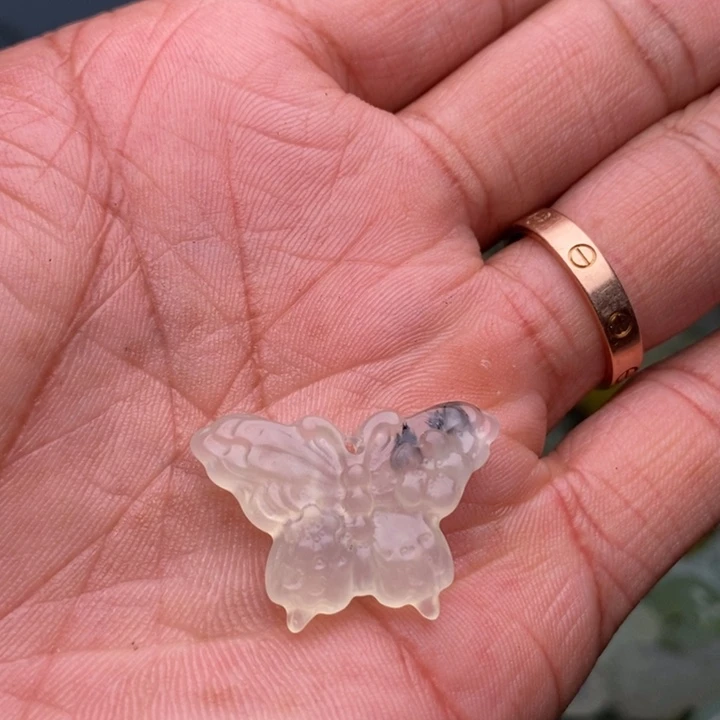 蛇纹石玉颈饰合金196