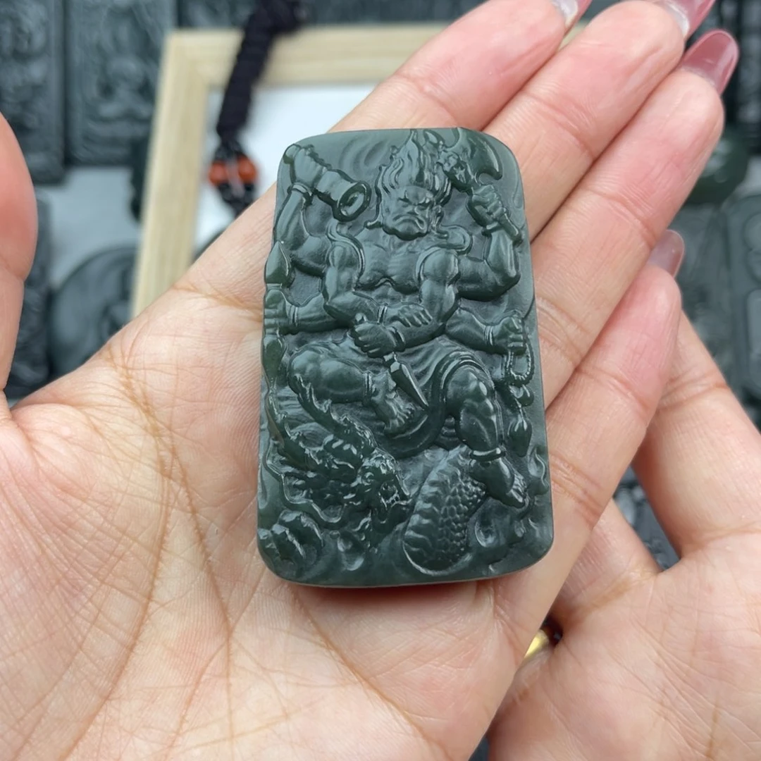 和田玉颈饰未镶嵌独**我