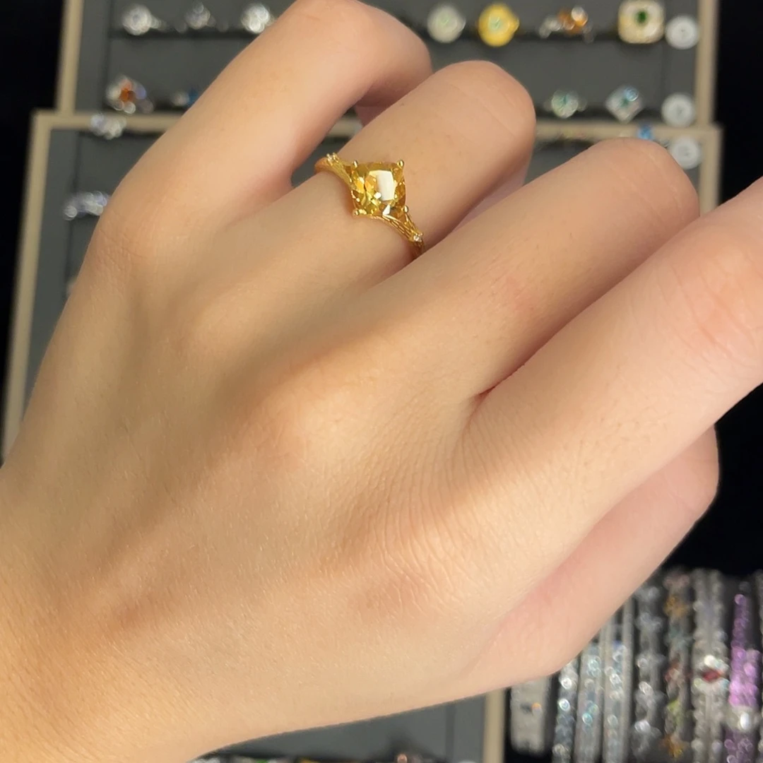 银S925镶嵌戒指黄晶