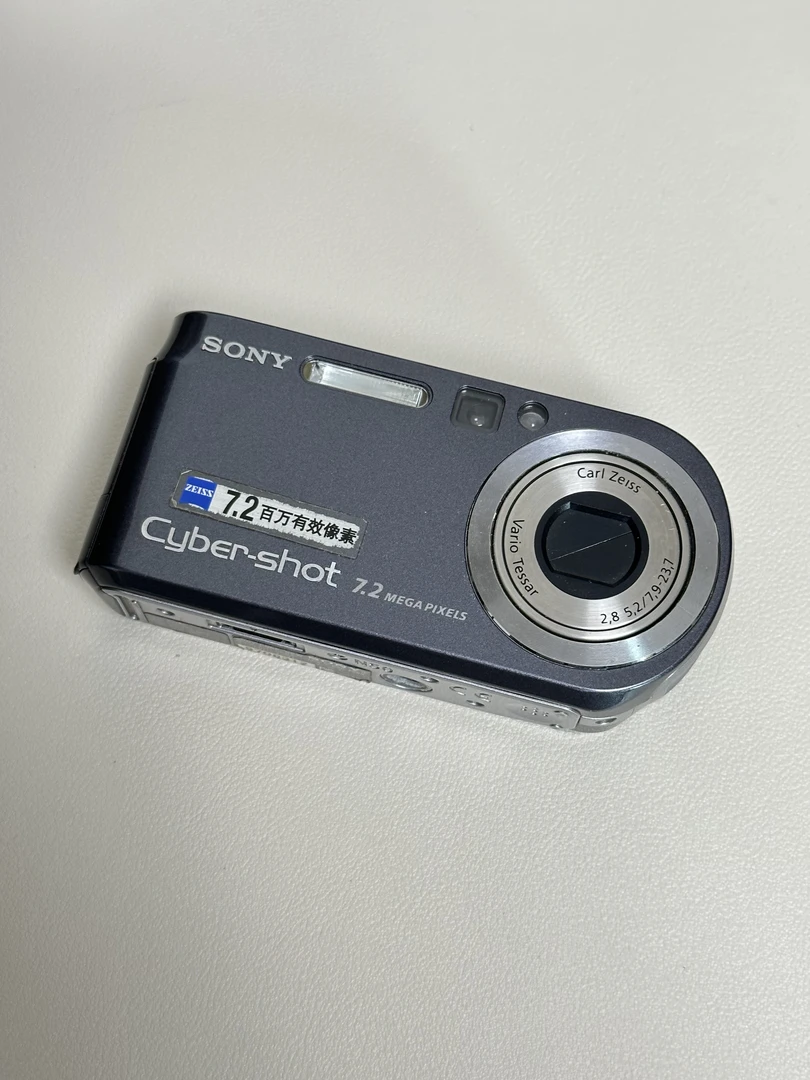 95新 Sony/索尼 索尼p200 720w像素 3倍 中文