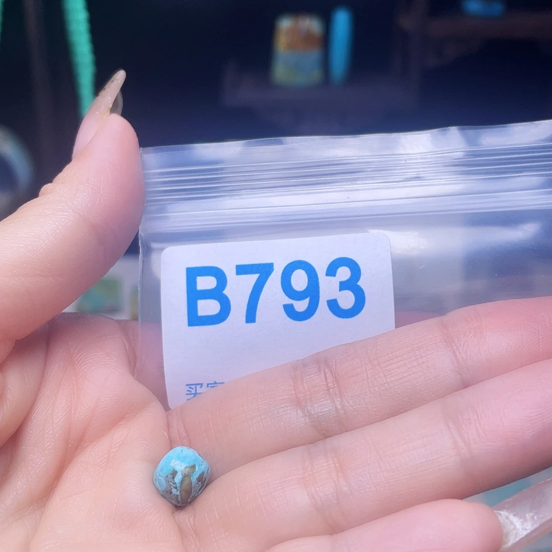 十堰原生态绿石头特色手工配饰