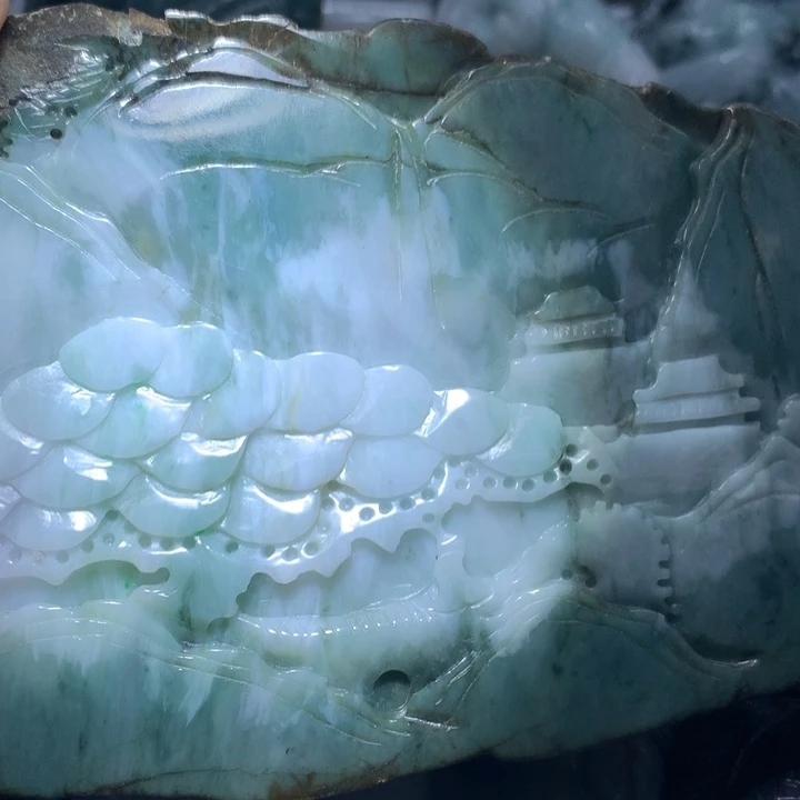 翡翠未镶嵌颈饰保真天然A货翡翠