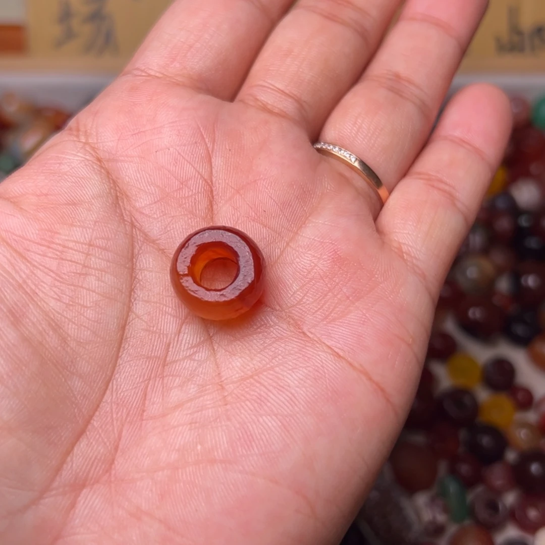 柳***扬玛瑙/玉髓未镶嵌配饰