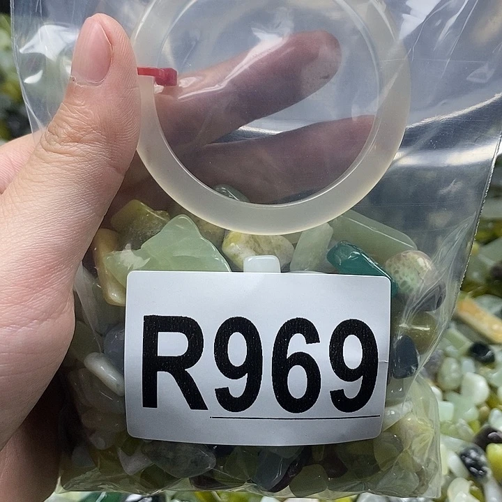 未镶嵌蛇纹石玉鱼缸石