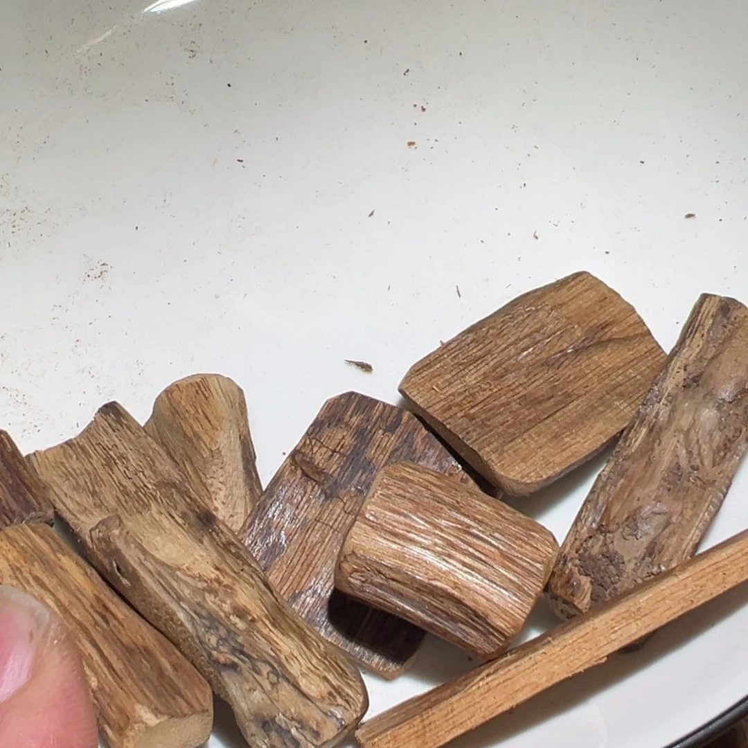 沉香沉香碎屑沉香原料16克左右