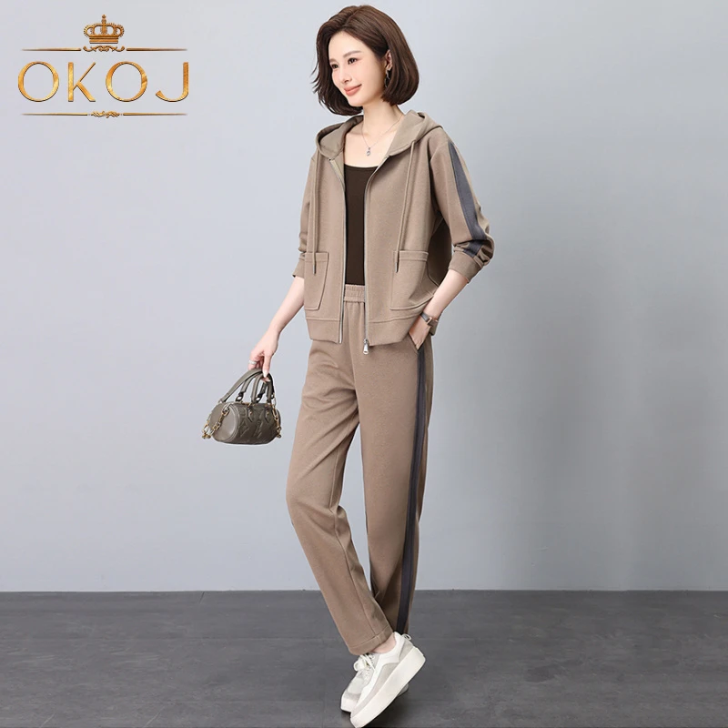 OKOJ休闲运动套装女连帽开衫透气时尚显瘦秋季新款妈妈减龄两件套