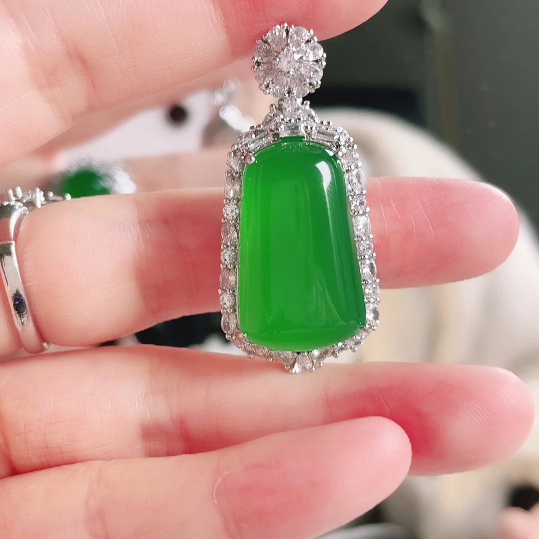 玛瑙/玉髓合金颈饰
