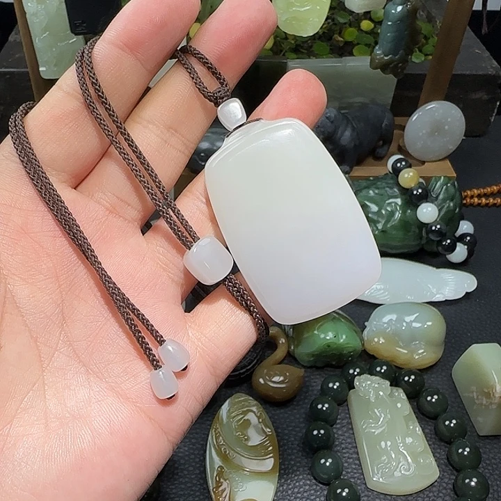 和田玉未镶嵌挂件