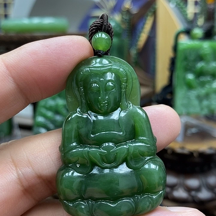 颈饰未镶嵌和田玉（碧玉）